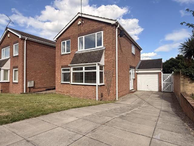 House for rent in Pinders Heath, West Yorkshire
