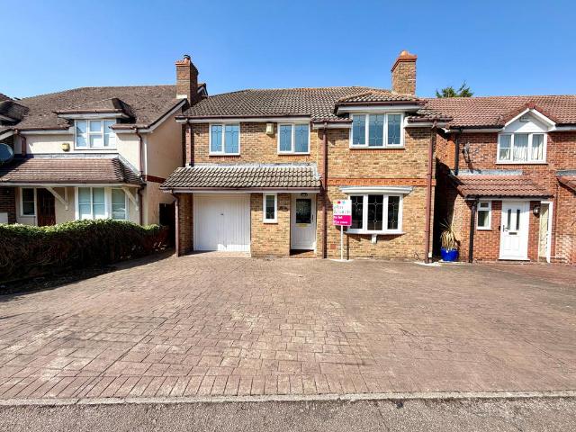 House for rent in Ladygrove, Berrick Salome