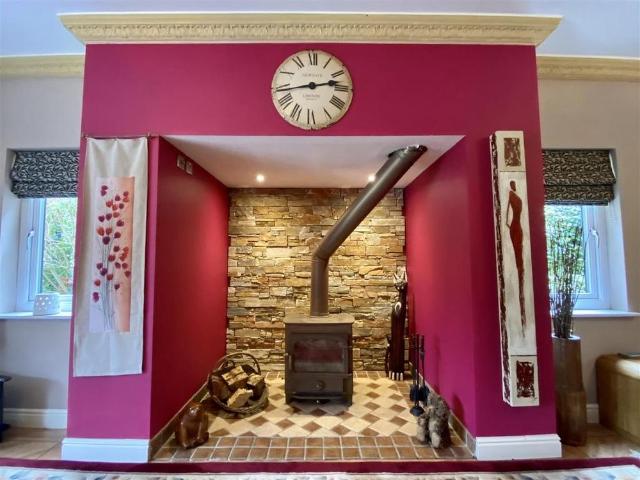 House for rent in Harthill with Woodall, South Yorkshire