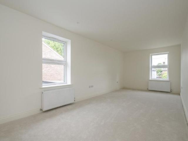 House for rent in East Sheen, Greater London