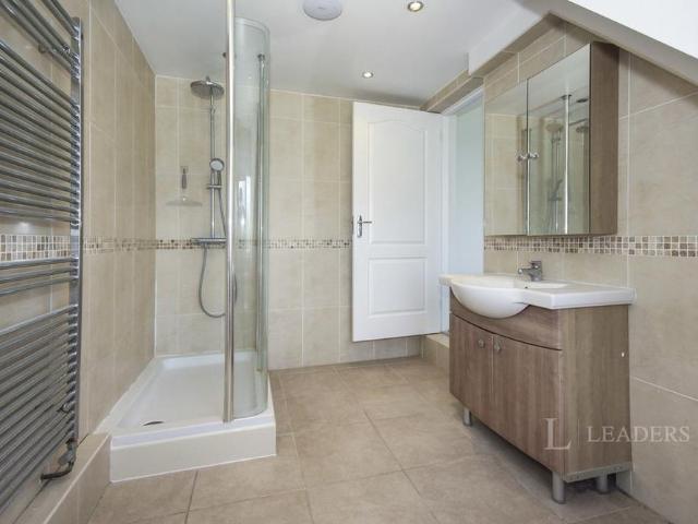 House for rent in Lillington, Green Close