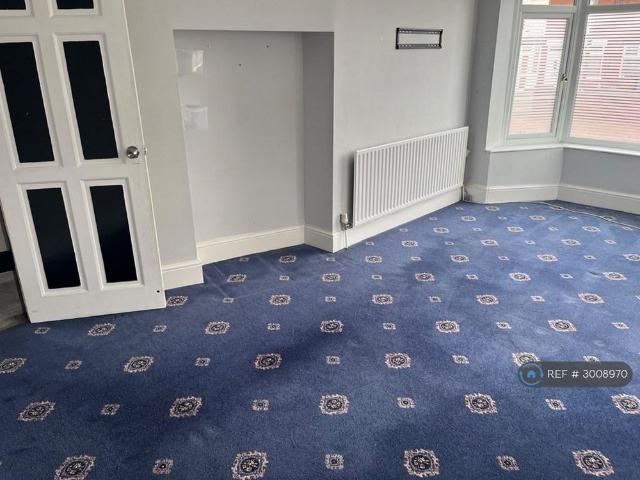 House for rent in Broomhill, Chadsmoor