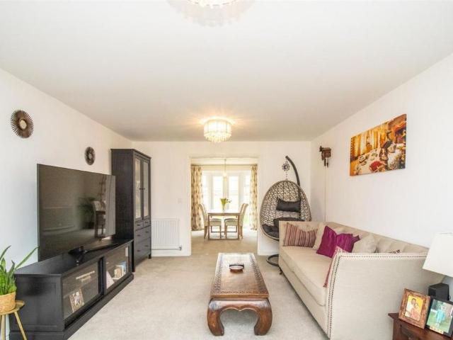 House for rent in Edwalton Chase, Rushcliffe