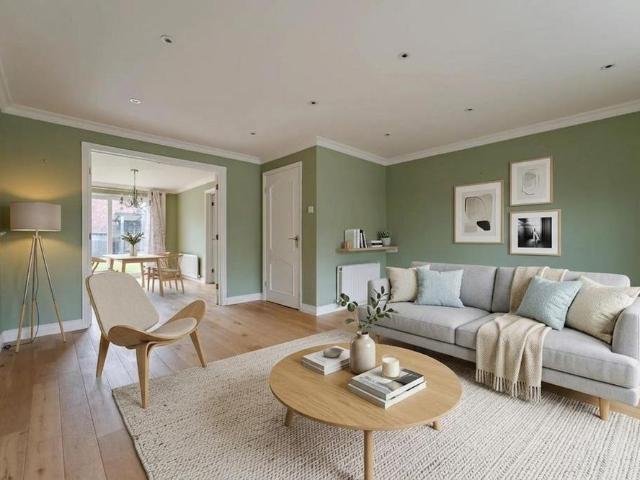 House for rent in Yiewsley, Greater London