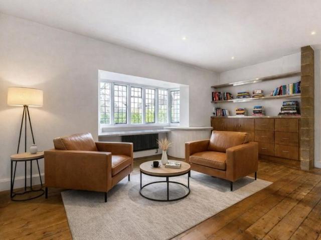 House for rent in Epsom, Surrey