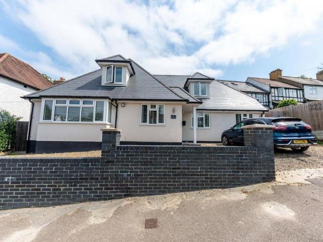 House for rent in Bushey