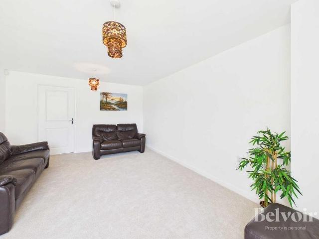 House for rent in Calderstones