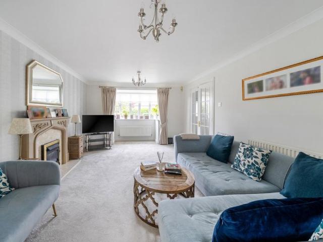 House for rent in The Camp, St Albans