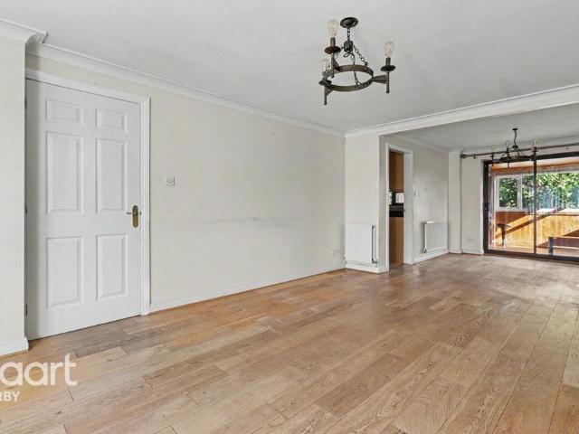House for rent in Elmfield, Leicestershire