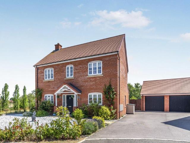 House for rent in Bedford