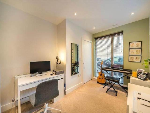 House for rent in London Borough of Lewisham, Brockley