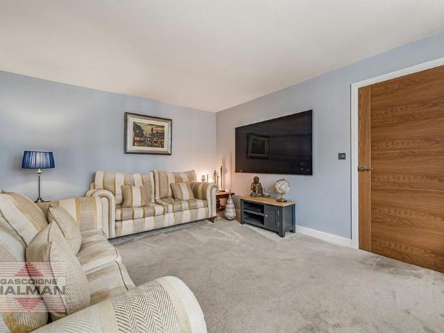 House for rent in Colshaw Farm, Wilmslow