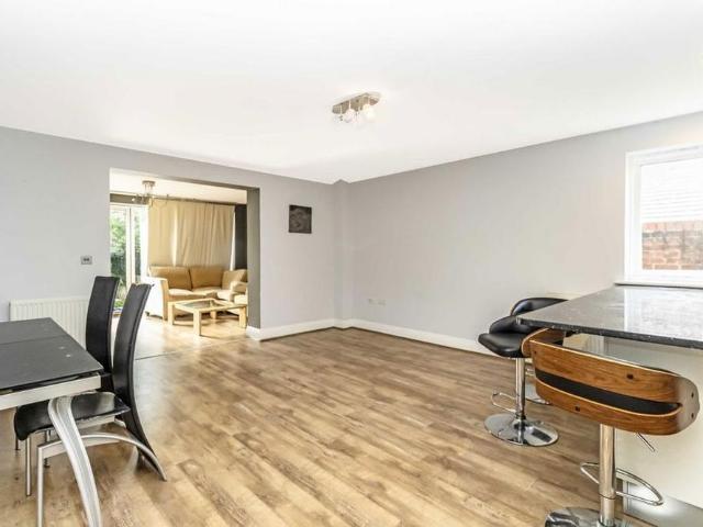 House for rent in Blackhills, Surrey