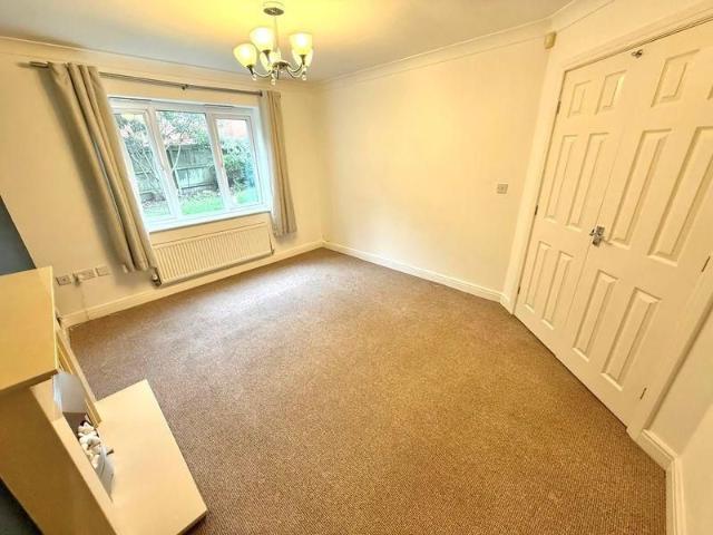 House for rent in Rossmore, Cheshire