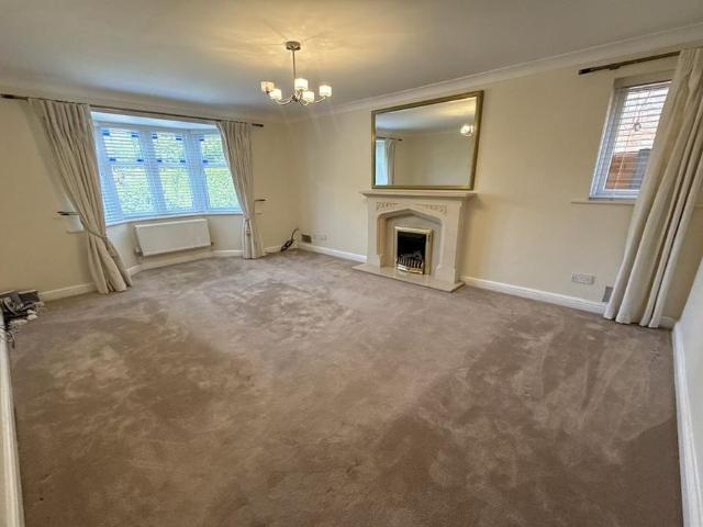 House for rent in Eden Park, Cheadle Hulme