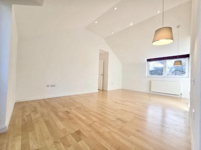 House for rent in Wrecclesham, Fole