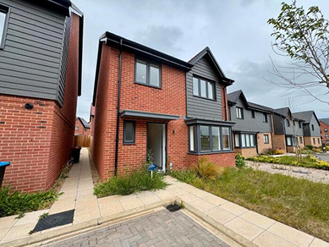 Apartment for rent in Whitehouse, Old Wolverton
