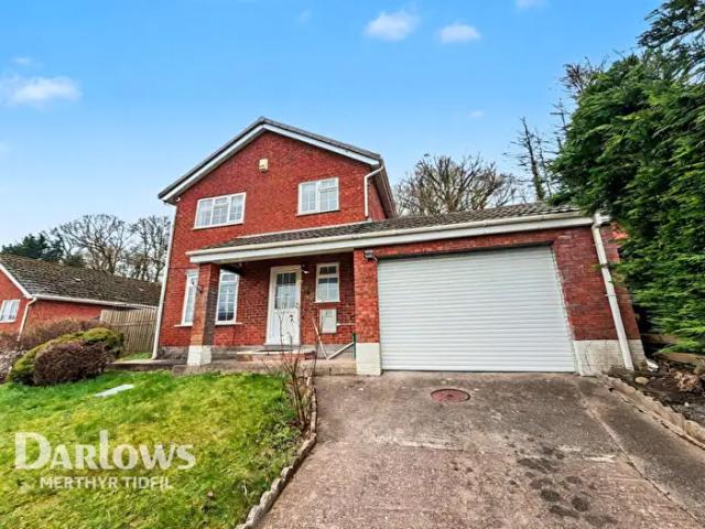 Apartment for rent in Glyncoch, Coed-y-cwm