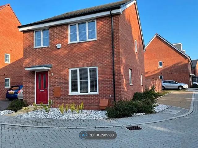 Apartment for rent in Kingsmead, Shenley Brook End