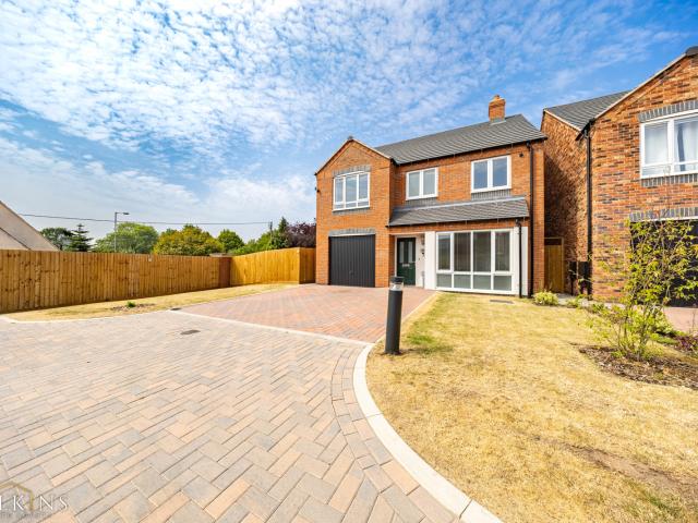 House for rent in Kettlebrook, Staffordshire