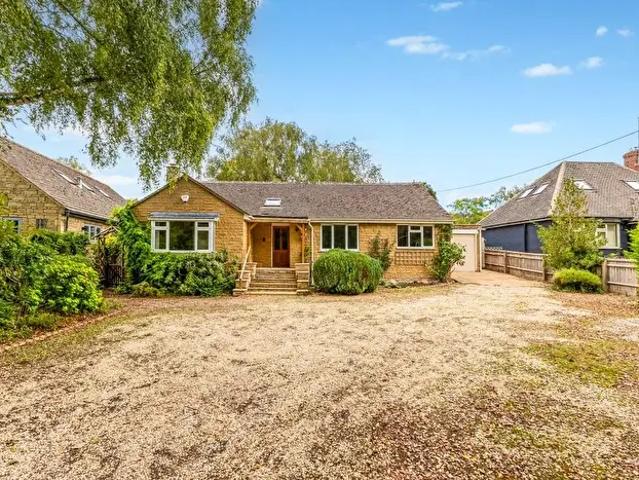 Apartment for rent in Black Bourton, Oxfordshire