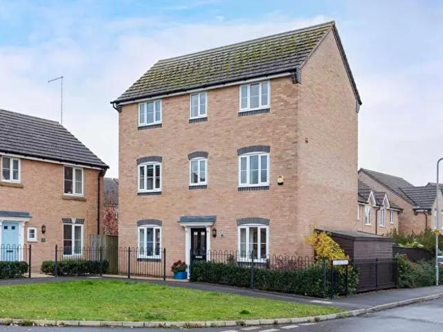 Apartment for rent in Corby