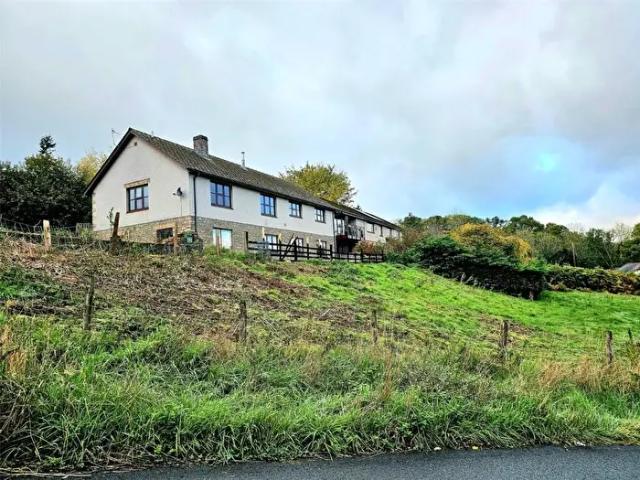 Apartment for rent in Erwood, Erwyd
