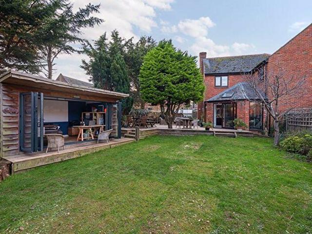 Apartment for rent in Evershot, Oxfordshire