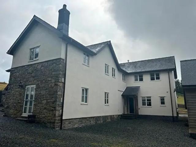 Apartment for rent in Disserth and Trecoed, Powys