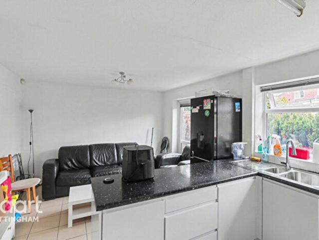 Apartment for rent in Old Lenton, Haddon