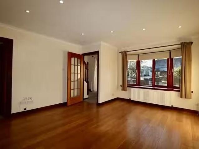 House for rent in Livingston Village