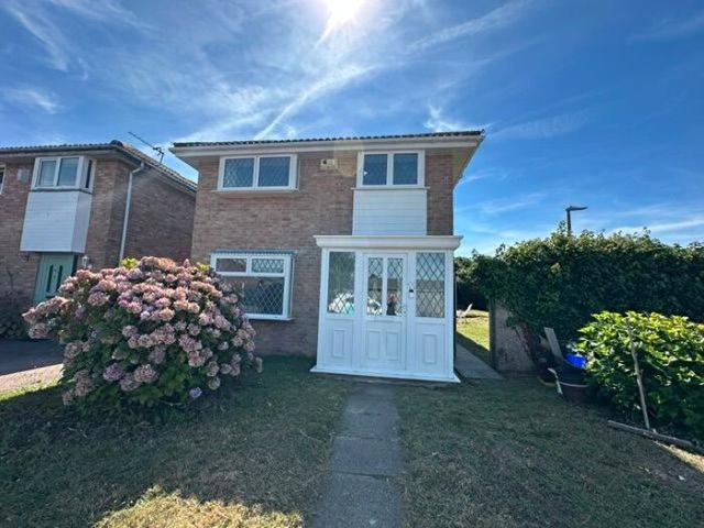 Apartment for rent in Loughor, Wales