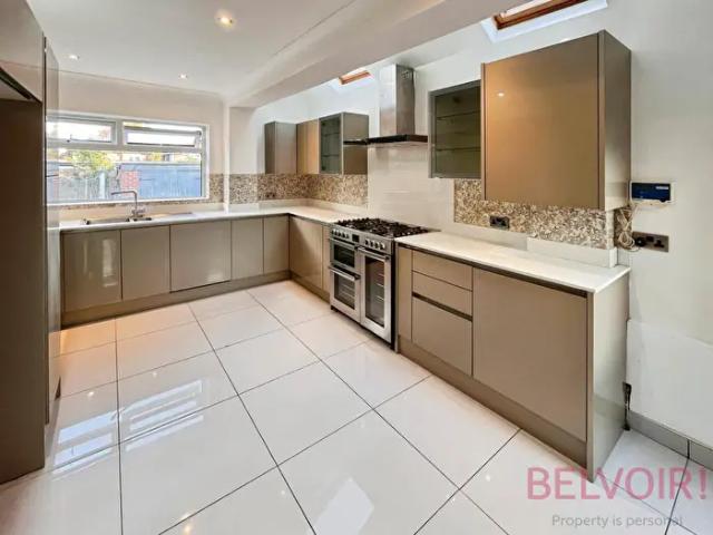 Apartment for rent in Whitemoor, Haddon