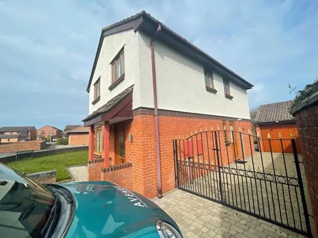 Apartment for rent in Nottage, Porthcawl