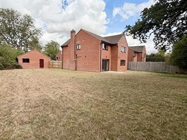Apartment for rent in Woodford cum Membris, Northamptonshire