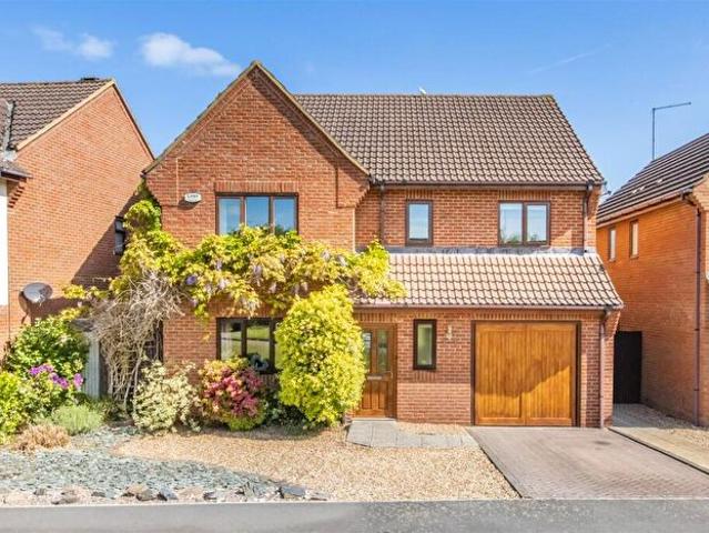 Apartment for rent in Burton Latimer