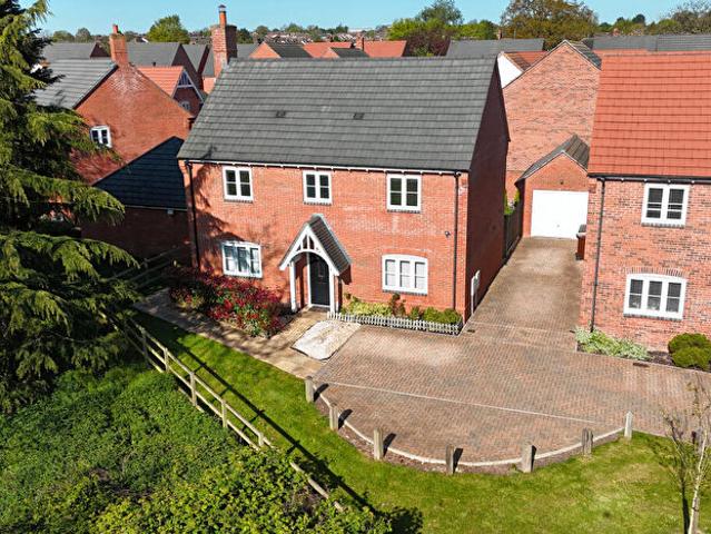 Apartment for rent in Elmfield, Leicestershire