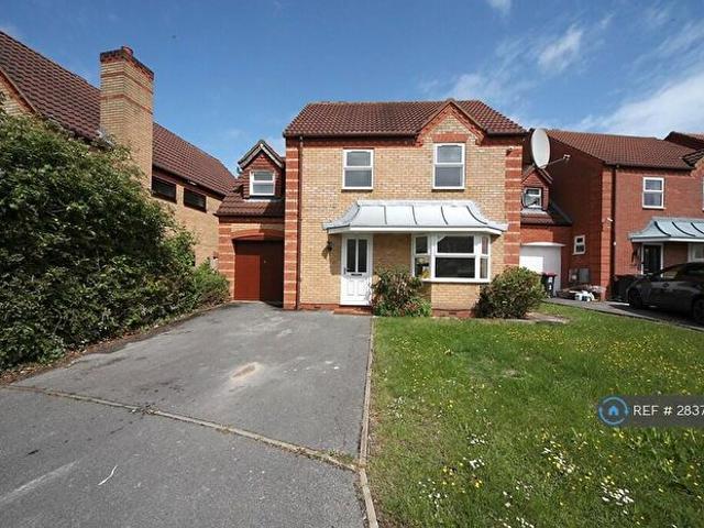 Apartment for rent in Shenley Church End, Milton Keynes