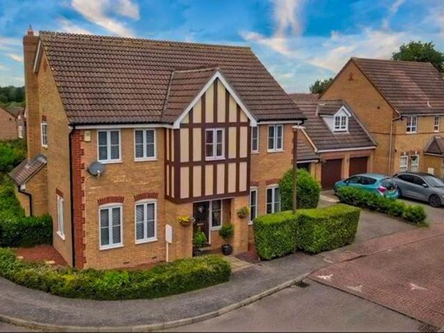 Apartment for rent in Shenley Brook End, Milton Keynes