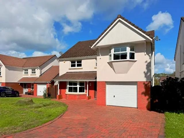 Apartment for rent in Gowerton, Wales