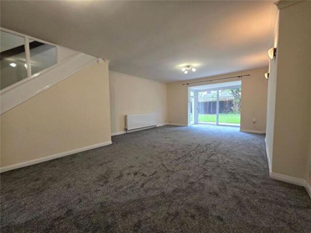 Apartment for rent in Abbey Park, Barton In Fabis
