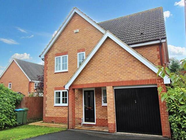 Apartment for rent in Stone with Bishopstone and Hartwell, Stone