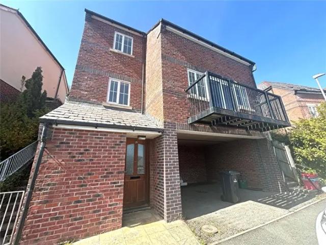Apartment for rent in Llanllwchaiarn, Newtown