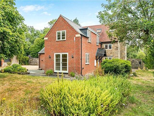 Apartment for rent in Wytham, Dromore