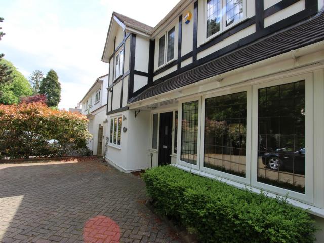 House for rent in London Borough of Croydon, Purley