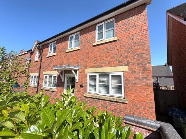 House for rent in Baswich, Staffordshire