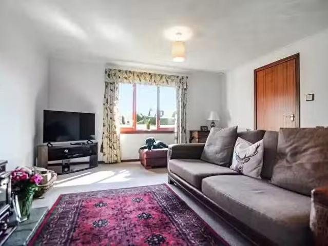House for sale in Linlithgow Bridge