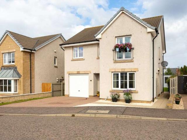 Farm for sale in Monarch's Rise, Arbroath