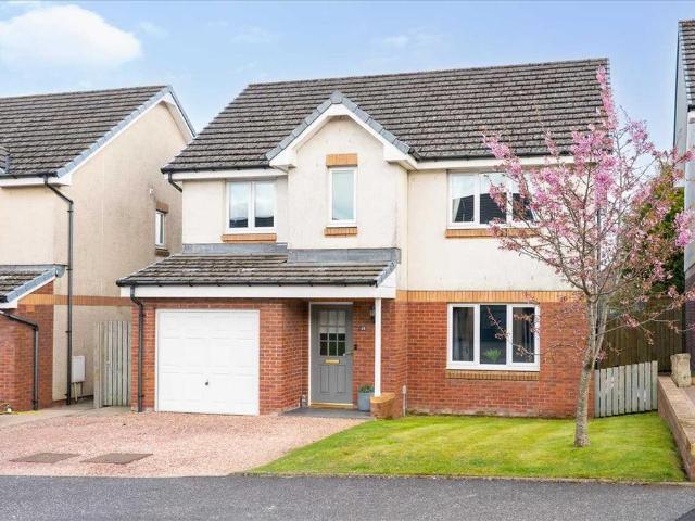 House for sale in Kelty, Scotland