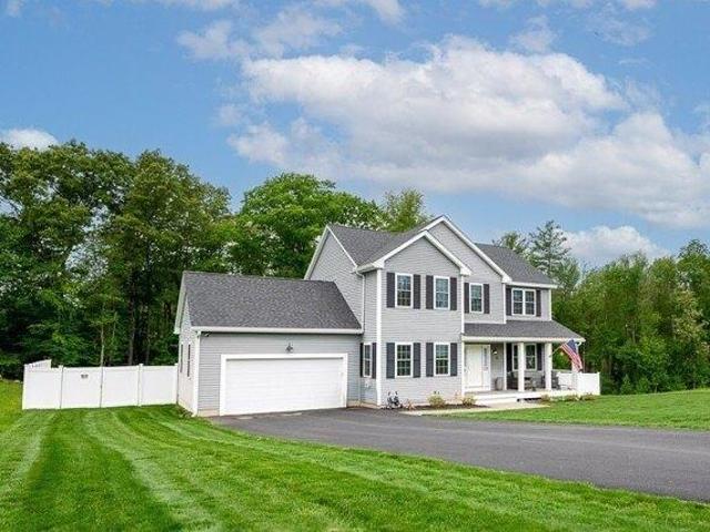House for sale in Douglas, Massachusetts